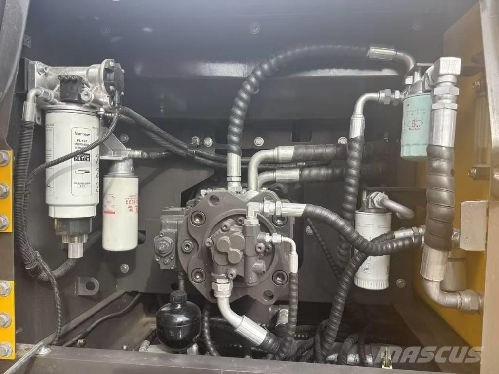 Volvo EC 240 Bageri gusjeničari