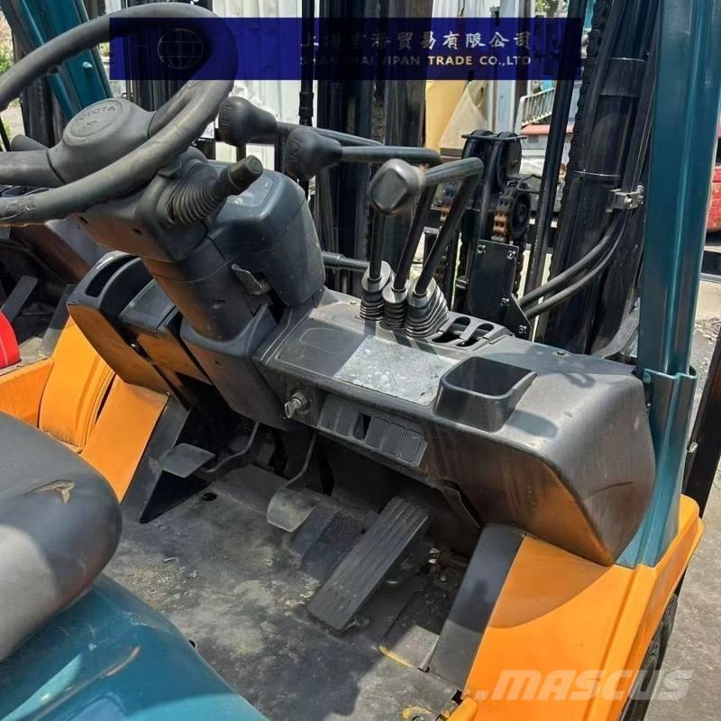 Toyota 7 FGU 25 Dizelski viličari