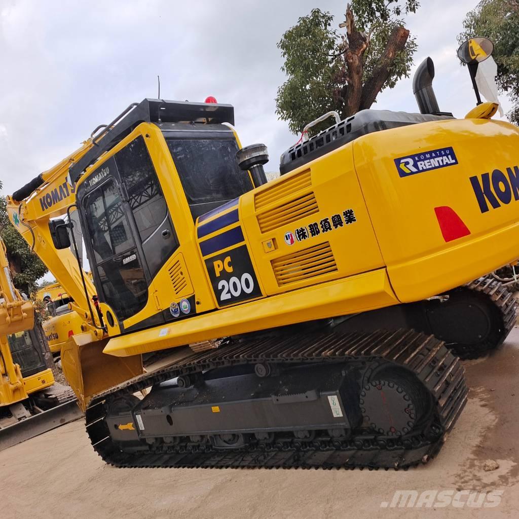 Komatsu PC 200-7 Bageri gusjeničari