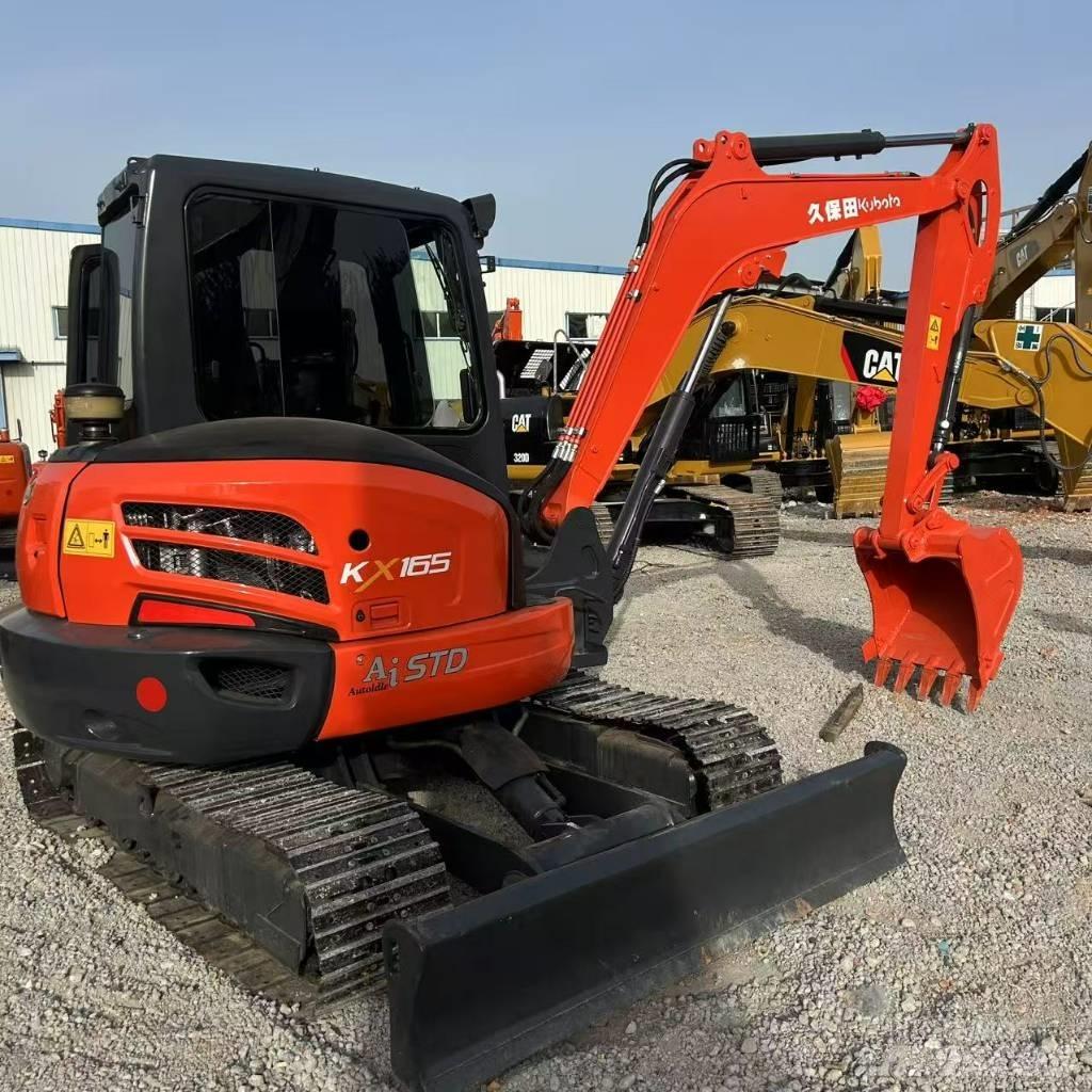 Kubota 165-5 Bageri gusjeničari