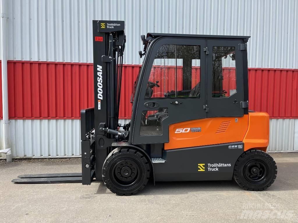 Doosan B 50 X-7 Električni viličari