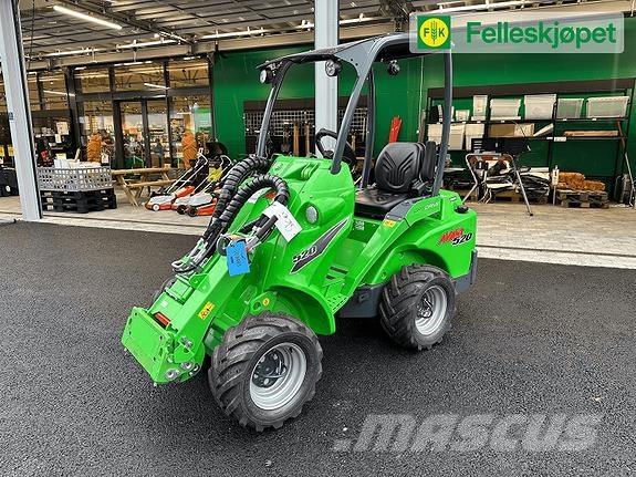 Avant 520 Skid steer mini utovarivači