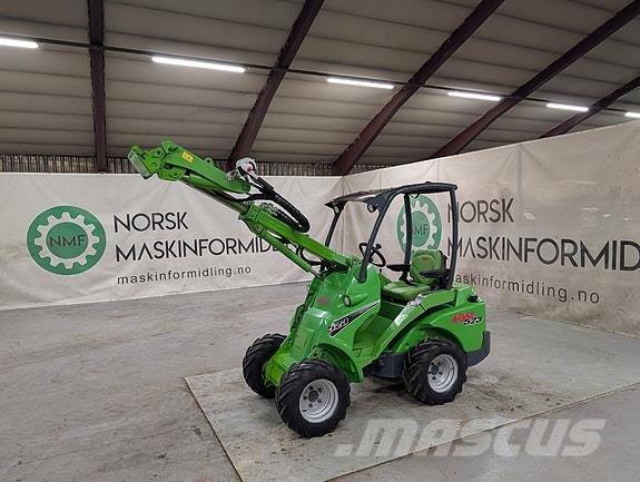 Avant 523 Stroji za nošenje alata