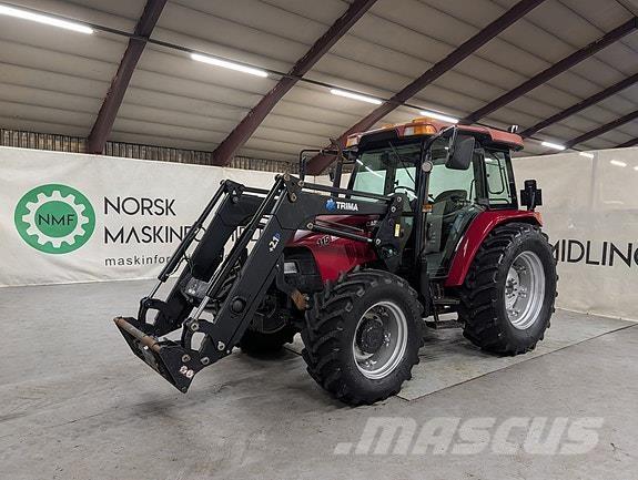 Case IH JXU115U Traktori