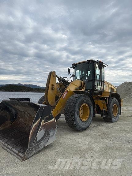CAT 930M Utovarivači na kotačima