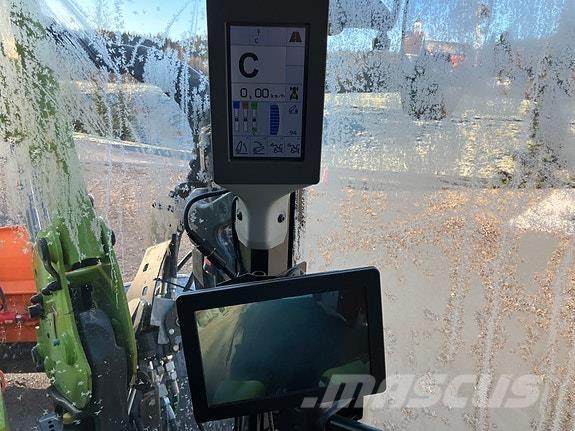 CLAAS Arion 420 Traktori