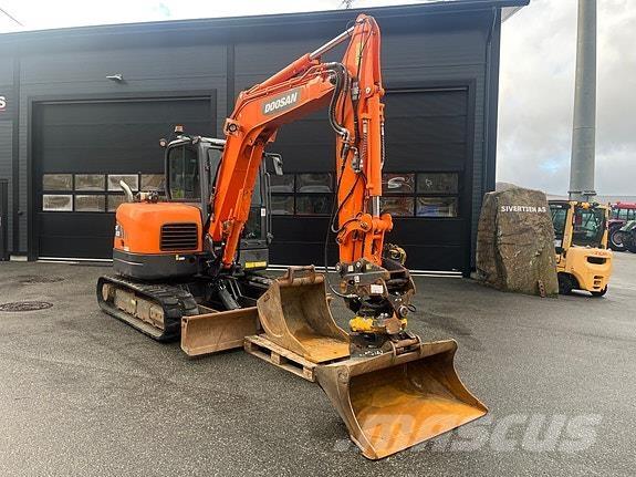 Doosan DX63-3 Mini bageri <7t