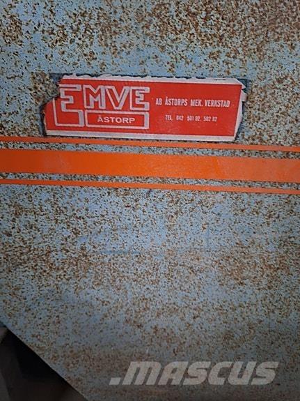  EMVA EMVA Skupljači i kopači krumpira