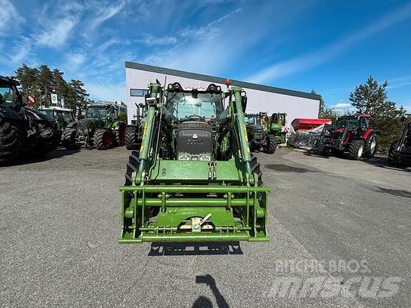 Fendt 211 Traktori