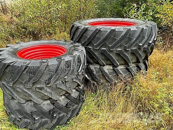 Fendt 415 Traktori