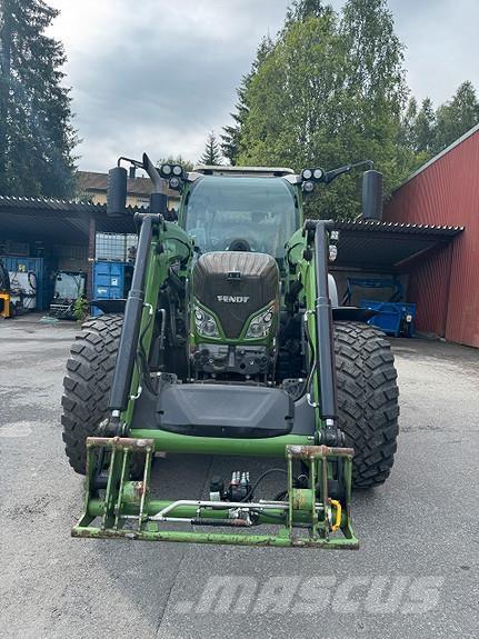 Fendt 516 Traktori