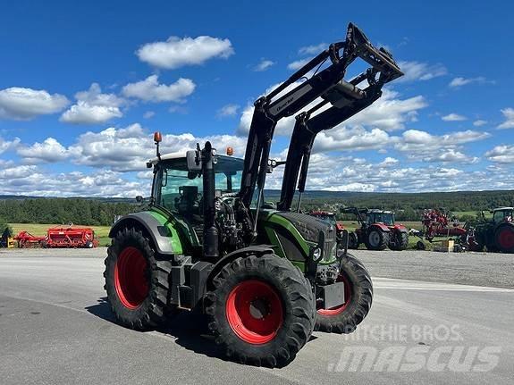 Fendt 516 Vario Traktori