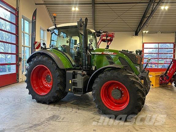 Fendt 722 VARIO Traktori
