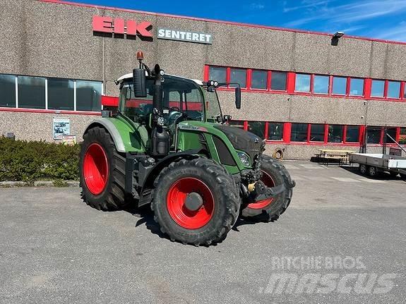 Fendt 724 Traktori