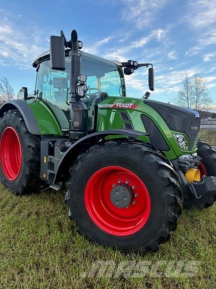 Fendt 724 Profi+ Traktori