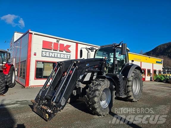 Fendt 724 S4 Profi Traktori