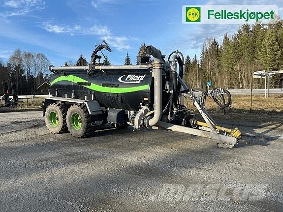 Fliegl vfw12000 Rasipači mineralnog  gnojiva