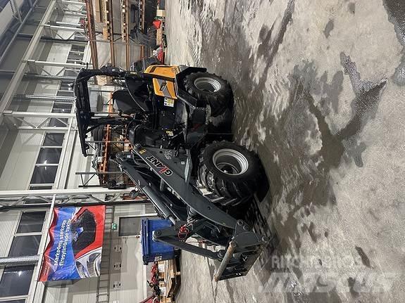 GiANT G2500HD+ Skid steer mini utovarivači