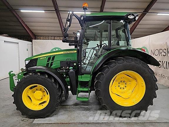 John Deere 5100R Traktori