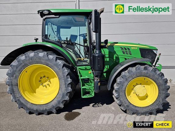 John Deere 6155R Traktori