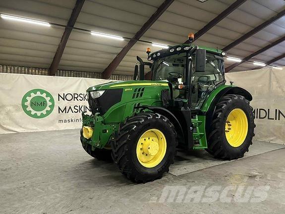 John Deere 6155R Traktori