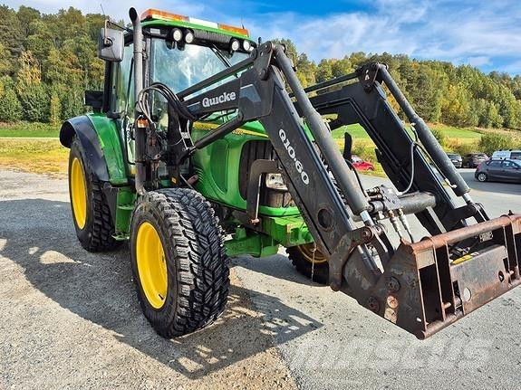 John Deere 6320 Traktori