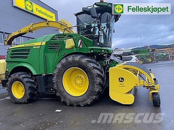 John Deere 8400 Sakupljači
