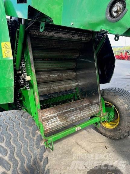 John Deere F441 Rolo balirke