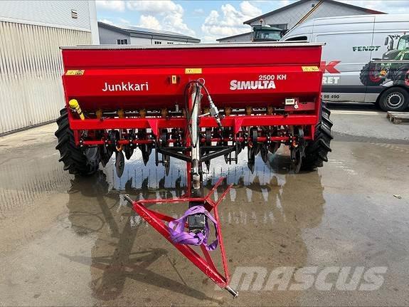 Junkkari KH 2500 Rasipači gnojiva