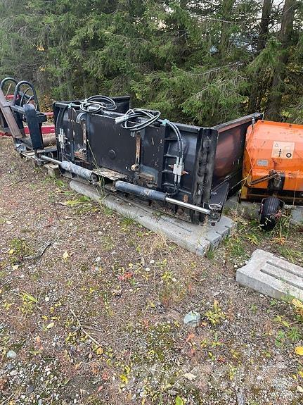  Klett 4300 Ostali strojevi za ceste i snijeg