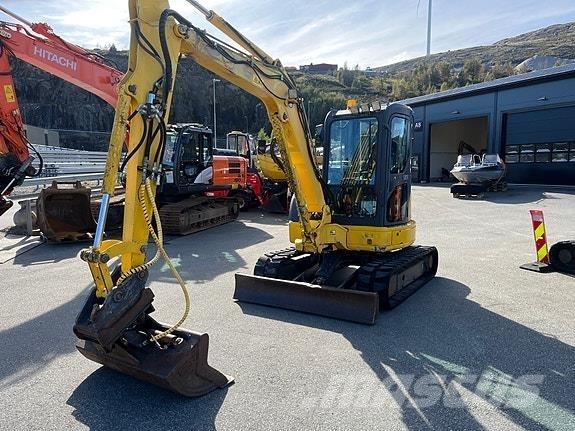 Komatsu PC50 MR-2 Mini bageri <7t