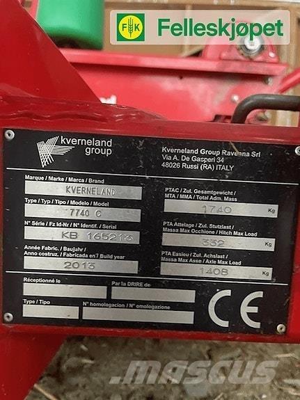 Kverneland 7740C Ovijači bala