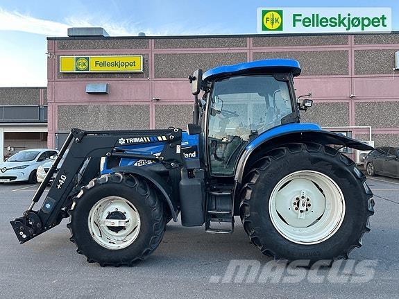 New Holland TS135A Traktori