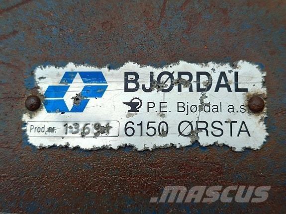  Perma SMA1100 Rasipači mineralnog  gnojiva