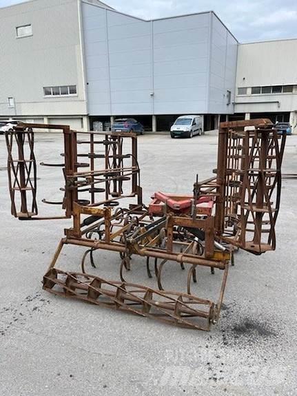 Potila 370 Drugi strojevi i priključci za obradu zemlje