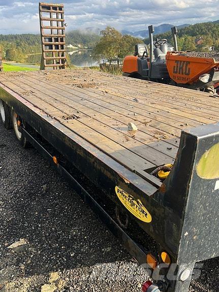  Predator boost 2 Prikolice za opće namjene