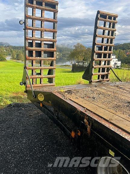  Predator boost 2 Prikolice za opće namjene