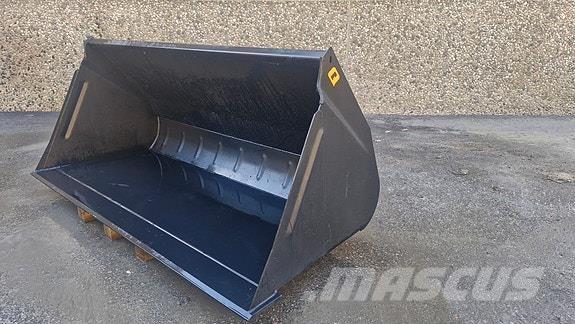 Quicke VL Gume, kotači i naplatci