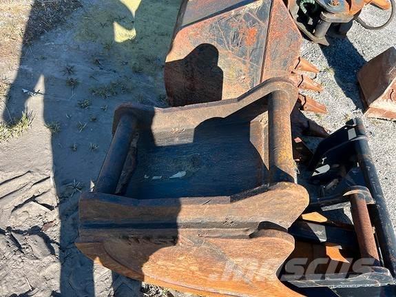  Ripper S50 feste Bageri gusjeničari