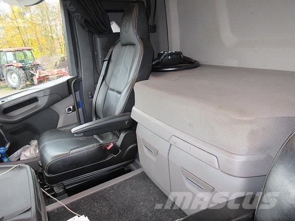 Scania R500 8x4*4 Demontažnii kamioni za podizanje kabela