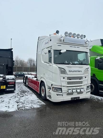 Scania R650B6X2NB Demontažnii kamioni za podizanje kabela
