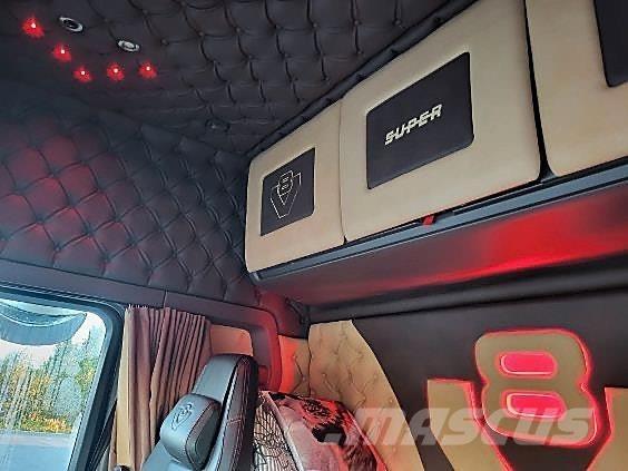 Scania S650A6X2NB Traktorske jedinice
