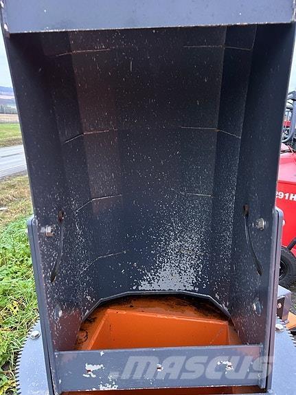 Snowline V-2500 Prikolice za opće namjene