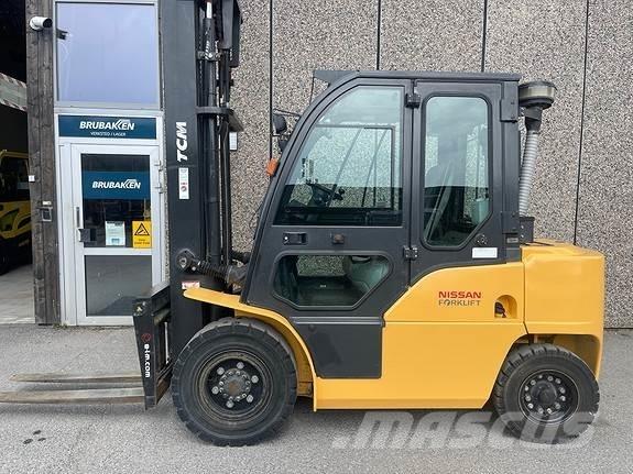TCM FD40 Dizelski viličari