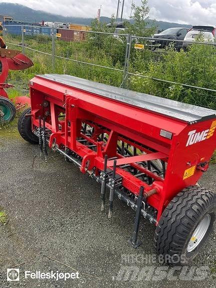 Tume CK3000 Rasipači mineralnog  gnojiva