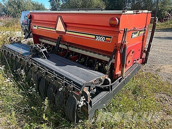 Tume HKL 3000 Rasipači mineralnog  gnojiva