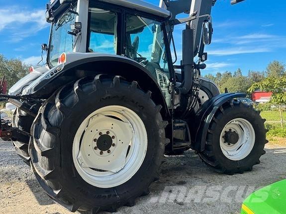 Valtra 142 Direct Traktori