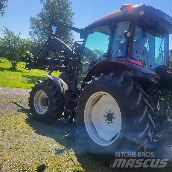 Valtra A 104 h4 Traktori