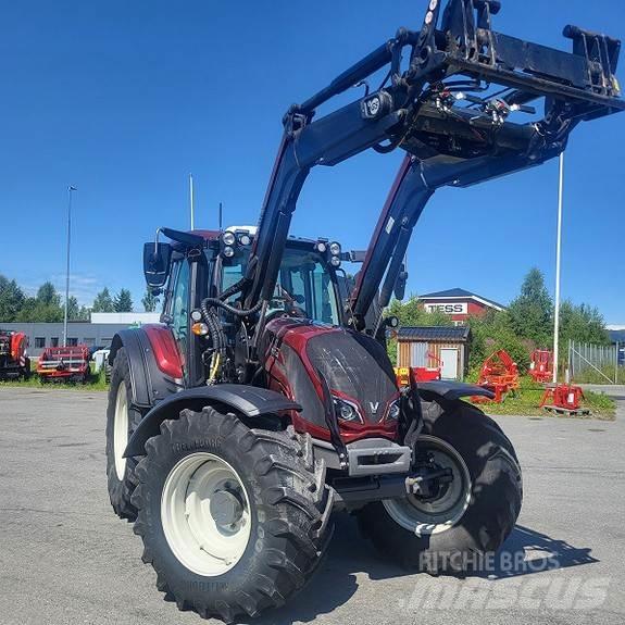 Valtra N 174 Traktori