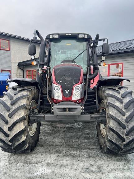 Valtra N163 Traktori